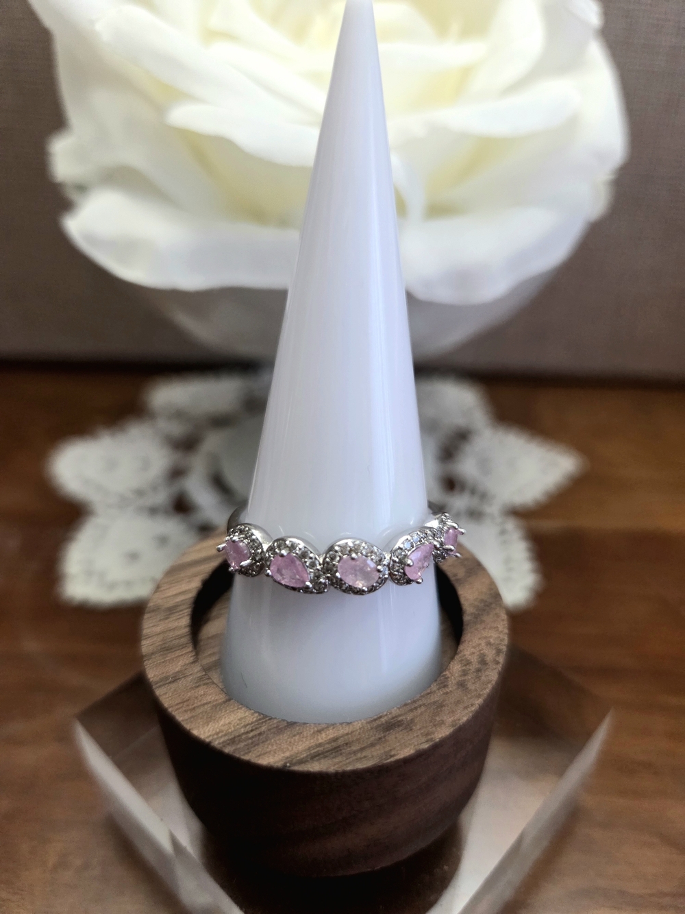 BP Elegant Pink Ice Crystal Teardrop Ring